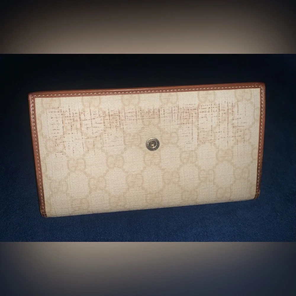Gucci Wallet